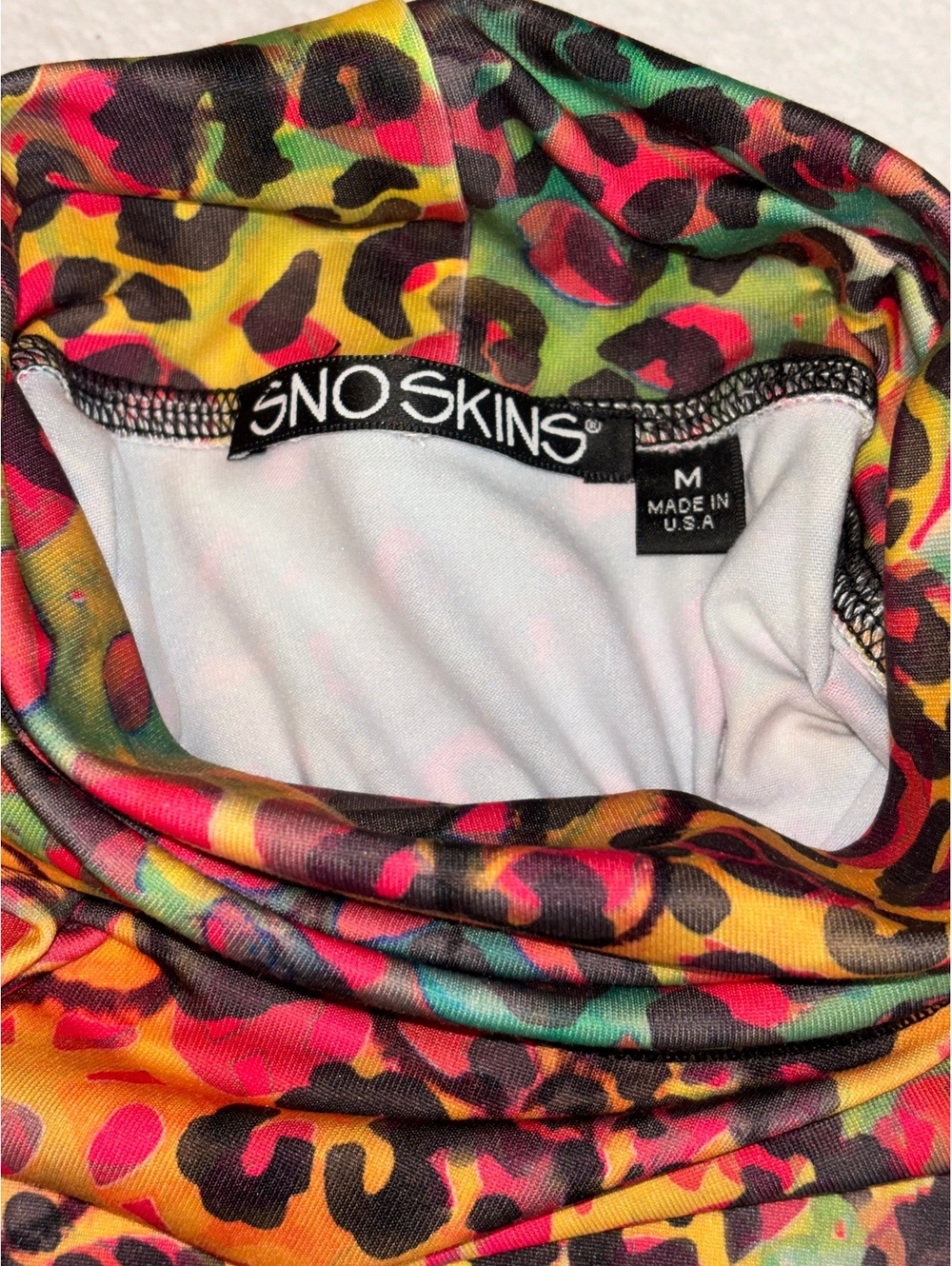 Sno Skins Mock Neck Top Long Sleeve Animal Print M - Picture 7 of 8